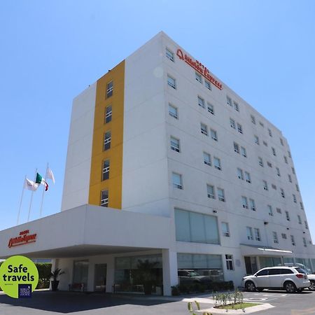 מלון Apodaca Mision Express Monterrey Aeropuerto La Fe מראה חיצוני תמונה
