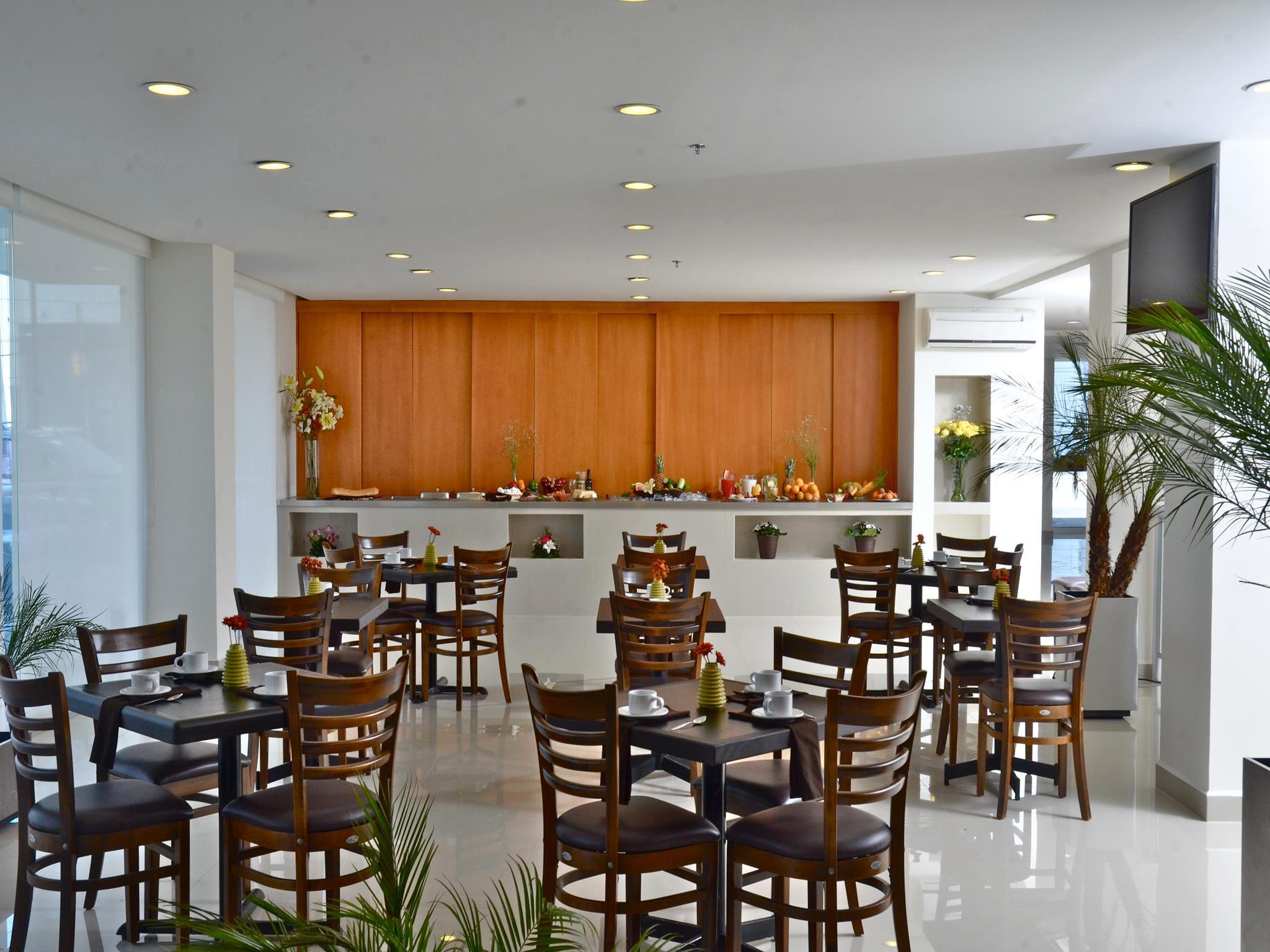 מלון Apodaca Mision Express Monterrey Aeropuerto La Fe מראה חיצוני תמונה